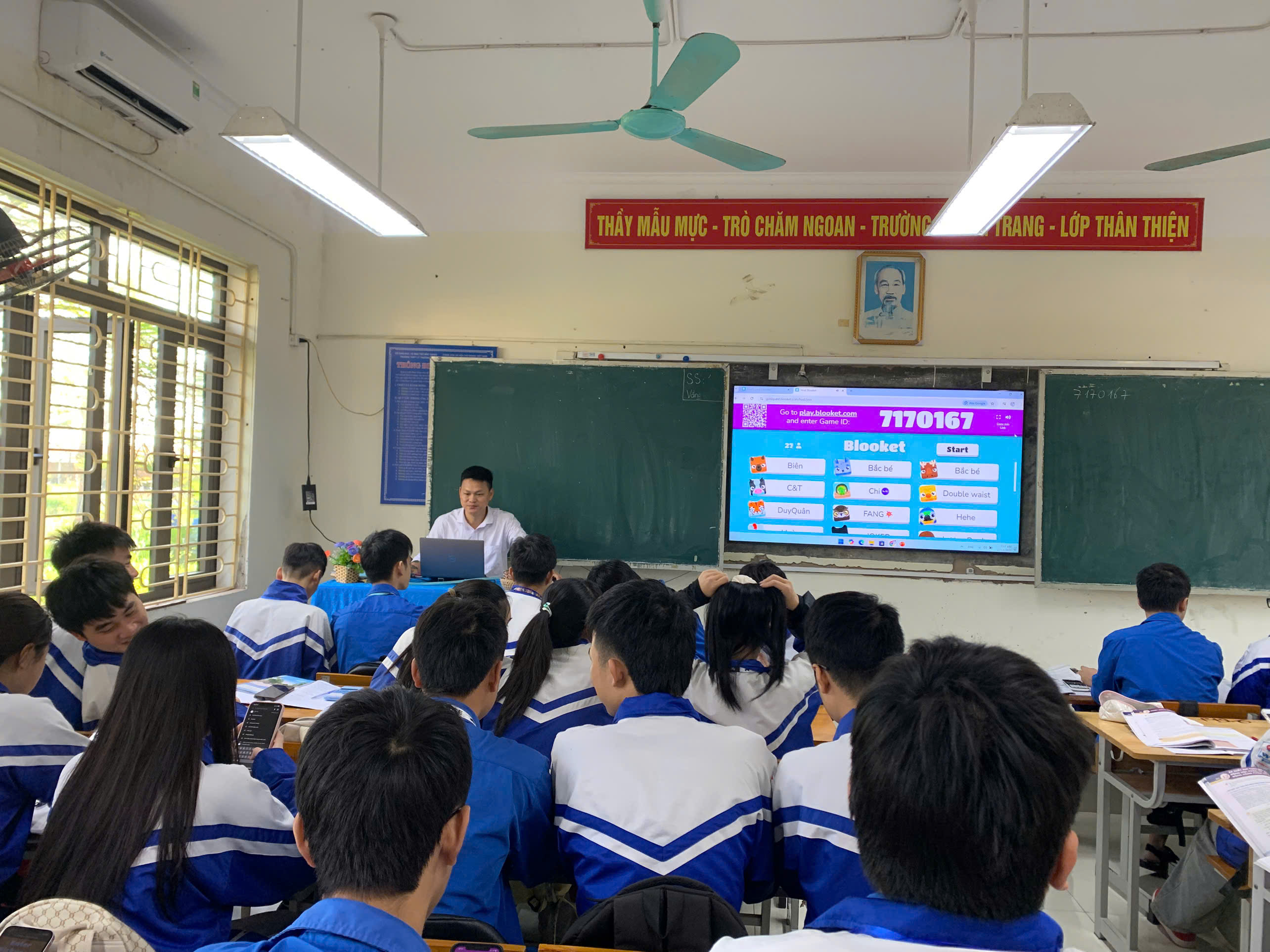 TỔ LÝ – TIN TÍCH CỰC TỔ CHỨC HỘI GIẢNG CHÀO MỪNG NGÀY NHÀ GIÁO VIỆT NAM 20/11