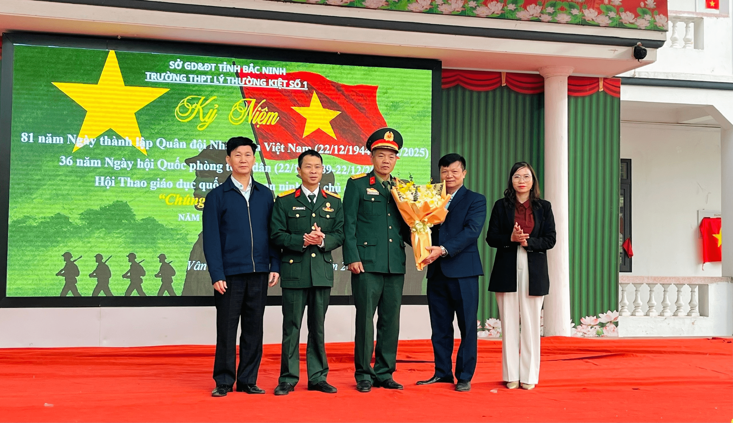 TRƯỜNG THPT LÝ THƯỜNG KIỆT SỐ 1 TỔ CHỨC KỶ NIỆM 81 NĂM NGÀY THÀNH LẬP QUÂN ĐỘI NHÂN DÂN VIỆT NAM,...