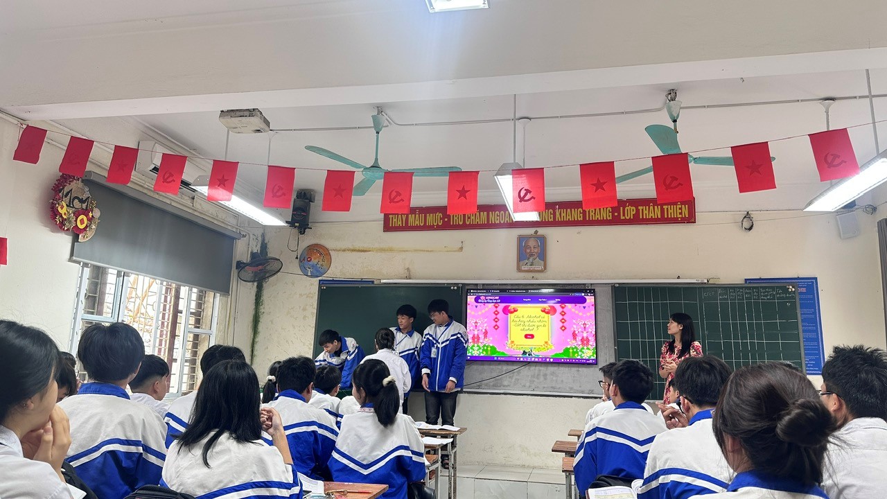 SÔI NỔI PHONG TRÀO DẠY TỐT – HỌC TỐT CỦA TỔ HÓA – SINH TRƯỜNG THPT LÝ THƯỜNG KIỆT SỐ 1 HƯỞNG ỨNG...